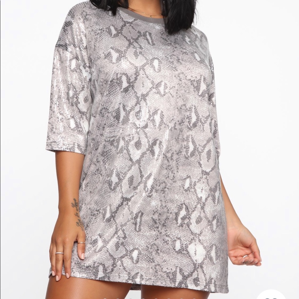 Sexy snake print tshirt dress